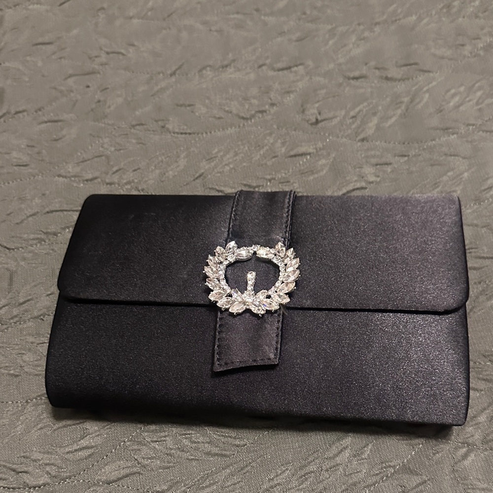 Elegant Black Satin Clutch with Crystal Embellishment